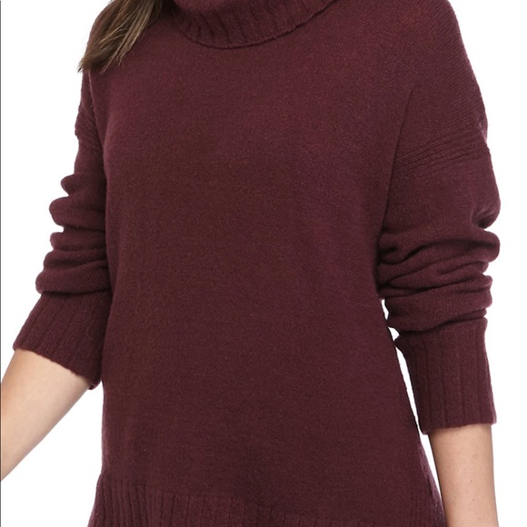 The Limited Sweaters - New Turtleneck Tunic, Sz L, Wineberry color